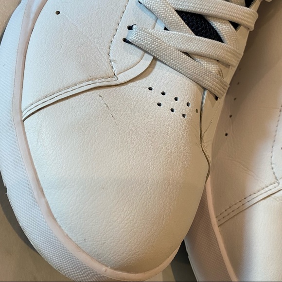 On Cloud "The Roger Advantage" White 11.5 - Picture 9 of 15